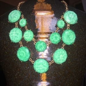 2tier Green/Gold acrylic statement necklace